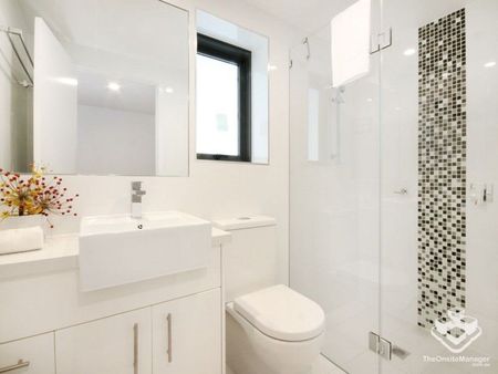 GARDEN CITY LUXURY APARTMENT FOR RENT - Photo 4