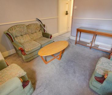 3 bedroom terraced house to rent - Photo 6