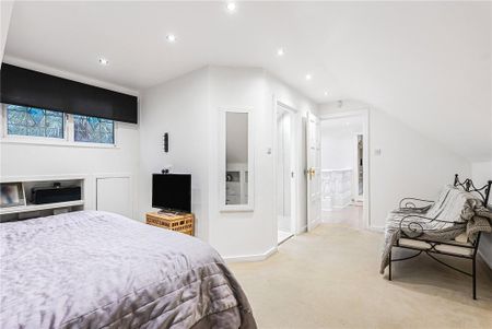 2 bedroom semi-detached house to rent - Photo 5