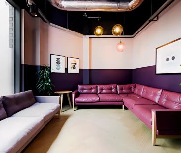 Highest Double Non Ensuite: Three Bed Flat - Photo 2