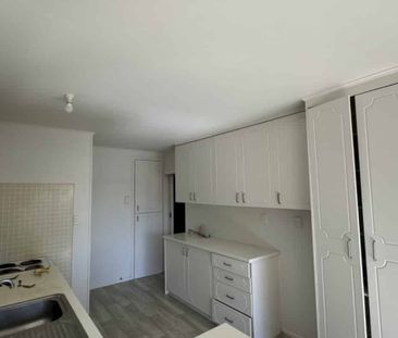 5 Bedroom - 59 Christmas Rd, Manurewa - Photo 4