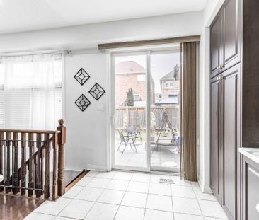 For Lease - 6 Cedarcrest Street, Caledon, Ontario - Photo 2