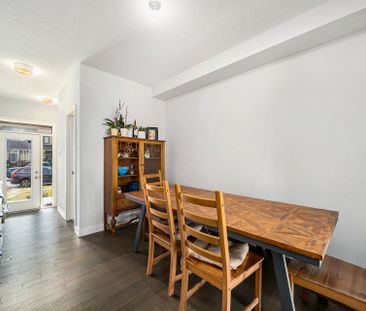 For Lease - 626 Allied Mews, Stittsville - Munster - Richmond, Ontario - Photo 3