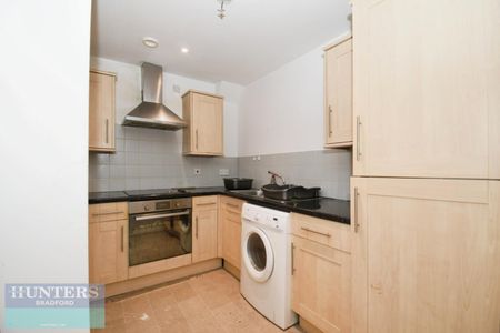 Hick Street, Bradford, West Yorkshire, BD1 5AW - Photo 2