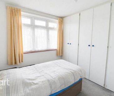 3 bedroom terraced house to rent - Photo 6