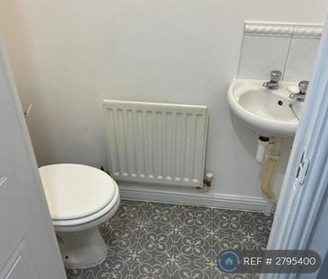 2 bedroom terraced house to rent - Photo 6
