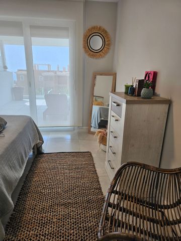 Piso En alquiler Calle Oliva s/n, Doña Julia Golf, Casares - Photo 3