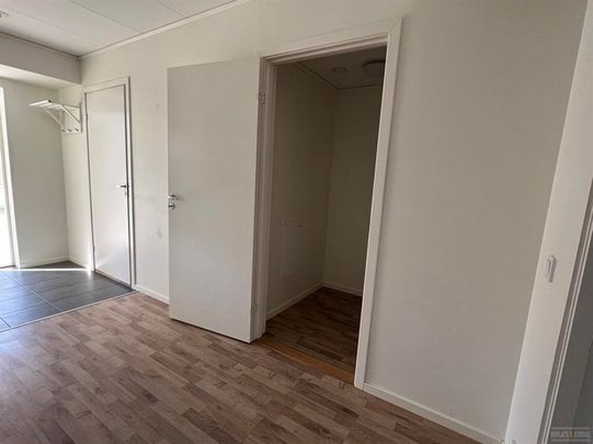 Östra Kaserngatan 5 AQ - Foto 1