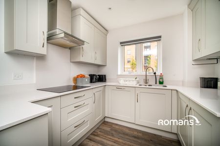 4 bedroom townhouse to rent - Photo 2