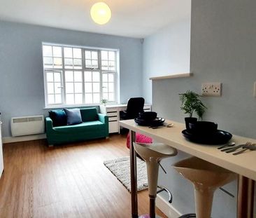 1 bedroom property to rent - Photo 3