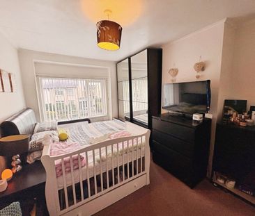 Dunraven Road, CARDIFF - Photo 5