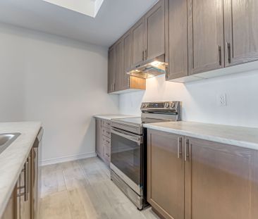 For Lease - 1112 Lockie Drive, Oshawa, Ontario - Photo 3