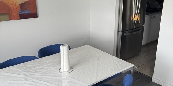 Grand 4 ½ à Louer – 3e étage - Photo 3