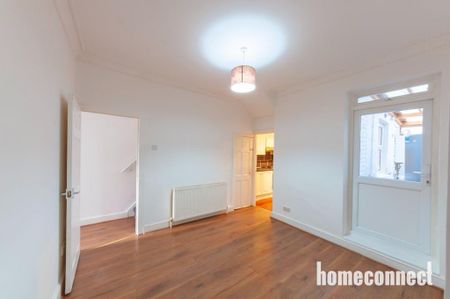 4 bedroom terraced house to rent - Photo 2