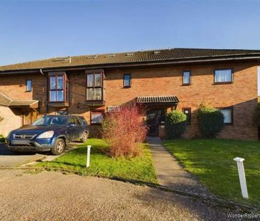 2 bedroom property to rent in Bourne End - Photo 1