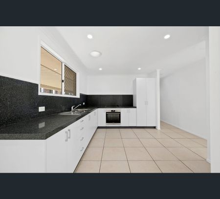 36 Cavanagh Drive, Blacks Beach, Qld 4740 - Photo 4
