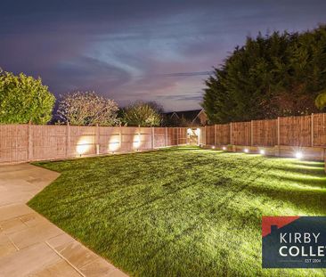 4 bedroom detached house to rent - Photo 2