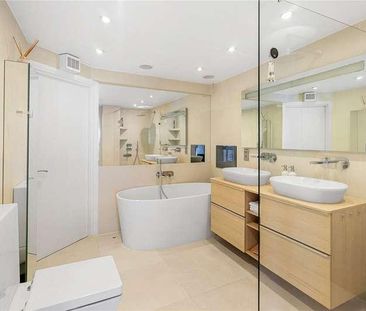 Queens Gate Gardens, South Kensington, London, SW7 - Photo 6