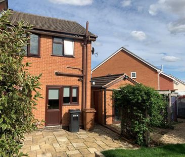 3 bedroom semi-detached house to rent - Photo 3