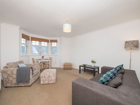 2 bedroom apartment to rent - Photo 3