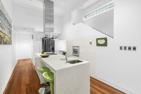77 Broughton Street, - Photo 2