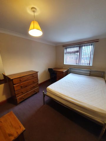 100 TEIGNMOUTH ROAD - Photo 4