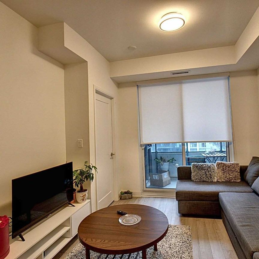 For Lease - 576 Front Street Unit# 902, Toronto, Ontario - Photo 1