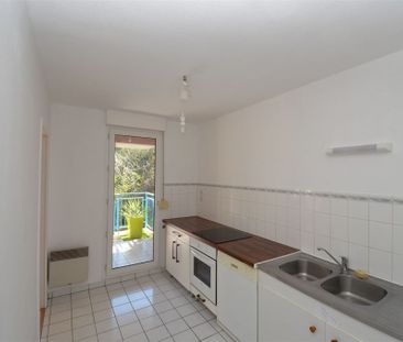 Location Appartement 3 pièces 65m² TOURNEFEUILLE 31170 - Photo 2