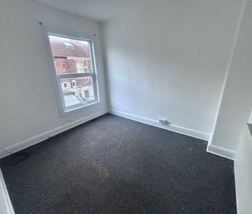 Edgecumbe Street, Hull - Photo 3