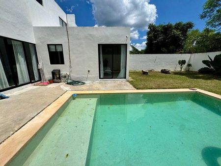 Casa en RENTA, amueblada zona Conkal - Photo 5
