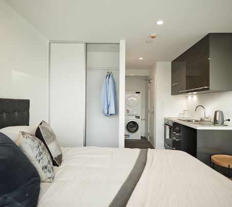 Beautiful Studio apartment in the heart of Manukau - Photo 1