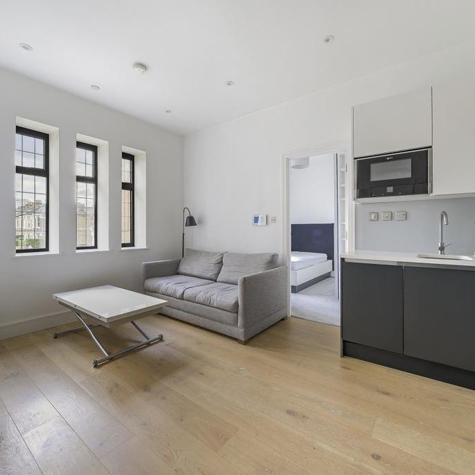 1 bedroom flat to rent - Photo 1