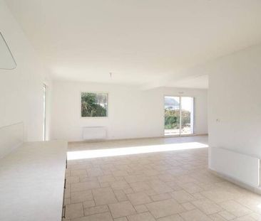 Maison 5 pièces - - Photo 1