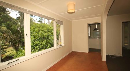 Cosy Solid Home - Photo 5
