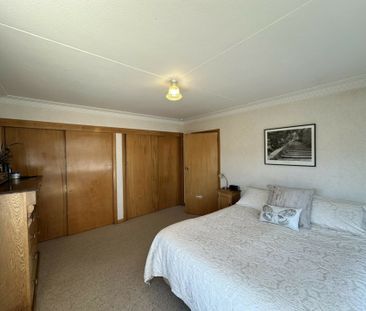 Stunning views and sun! - Photo 6