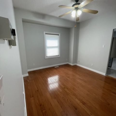 For Lease - 119 Mill Street Unit# B, Halton Hills, Ontario - Photo 1