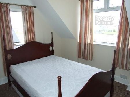1 Strand Road (Student Let ), Portstewart, BT55 7LS - Photo 5