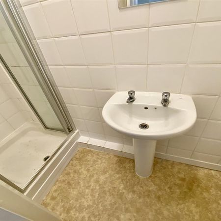 Rowlands Road, Worthing - Photo 3