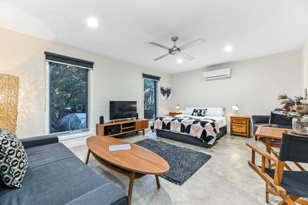 Elevated Bliss– Perfect for Entertaining! - Photo 2