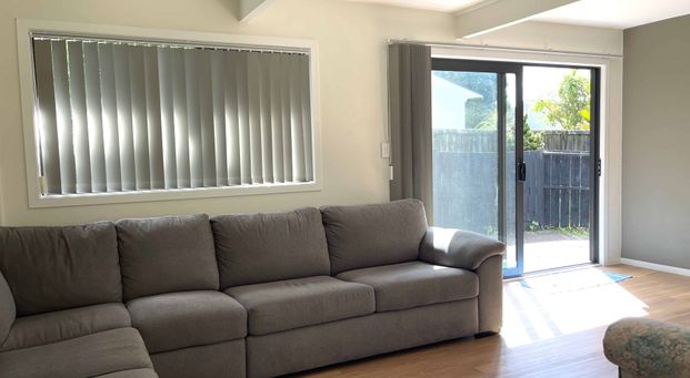 Lovely two bedroom unit - Photo 1