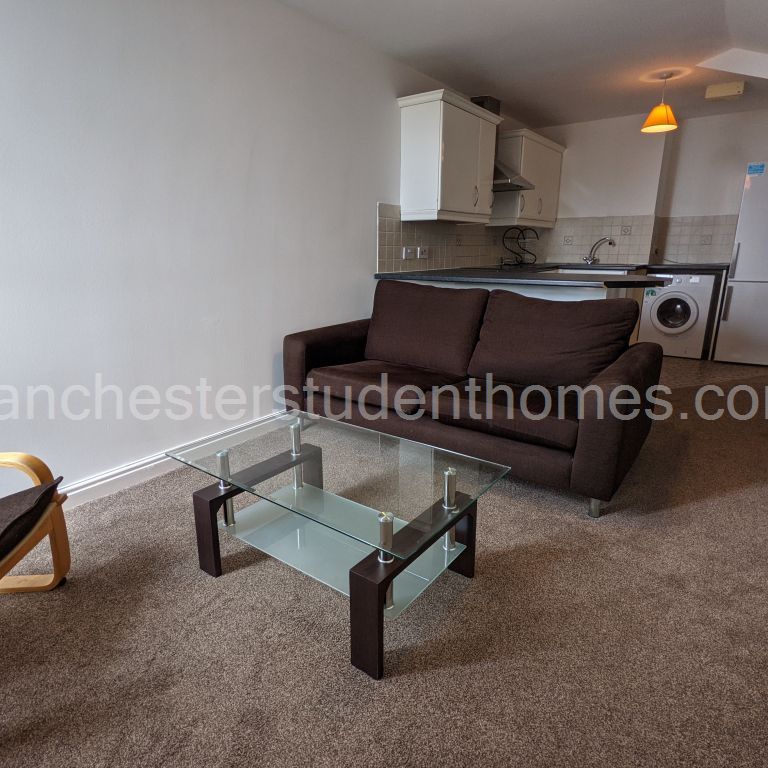 Plymouth Village, Manchester, M13 0AS - Photo 1