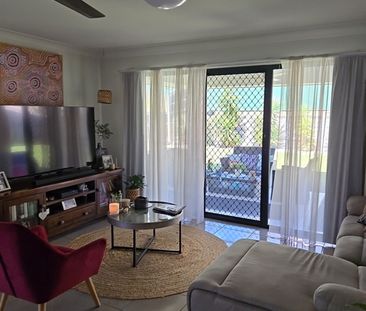 GORGEOUS HOME IN RACEVIEW - Photo 6