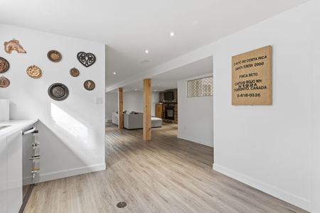 For Lease - 2112 Amesbury Crescent Unit# LOWER, Burlington, Ontario - Photo 5