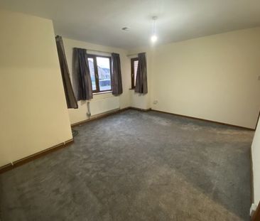 Dover Crescent, MK41 - Photo 5