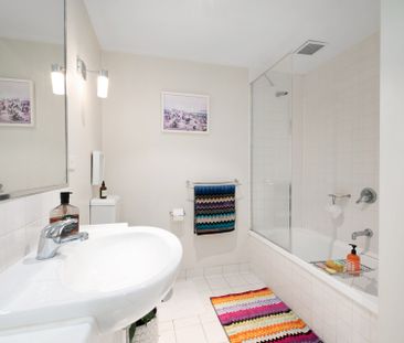 11/352 Canterbury Road, St Kilda, VIC, 3182 - Photo 6