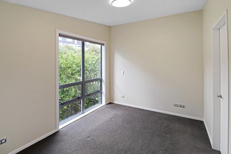 Townhouse Living - Photo 5