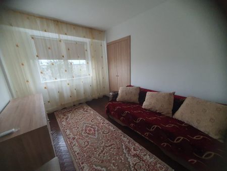 Apartament 3 camere de inchiriat in zona Tomis Nord - Photo 4