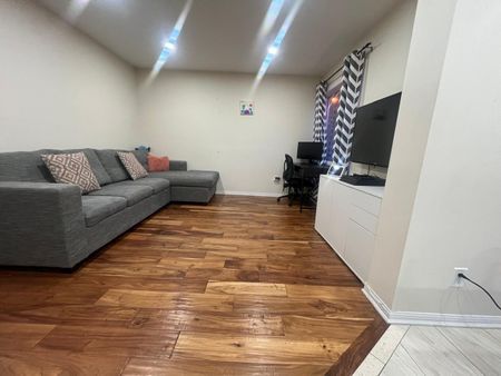 For Lease - 2494 Appalachain Drive, Oakville, Ontario - Photo 5