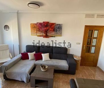 Alquiler de piso en Centro - Photo 2