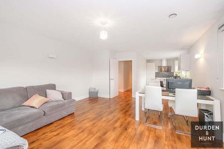 Hemnall Street, Epping - Photo 3